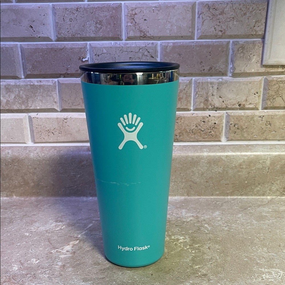 Hydro Flask Aqua Travel Mug